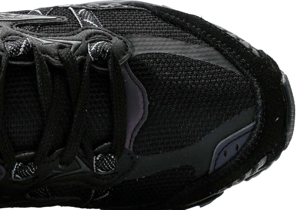 Mizuno RACER ADV "Triple Black"