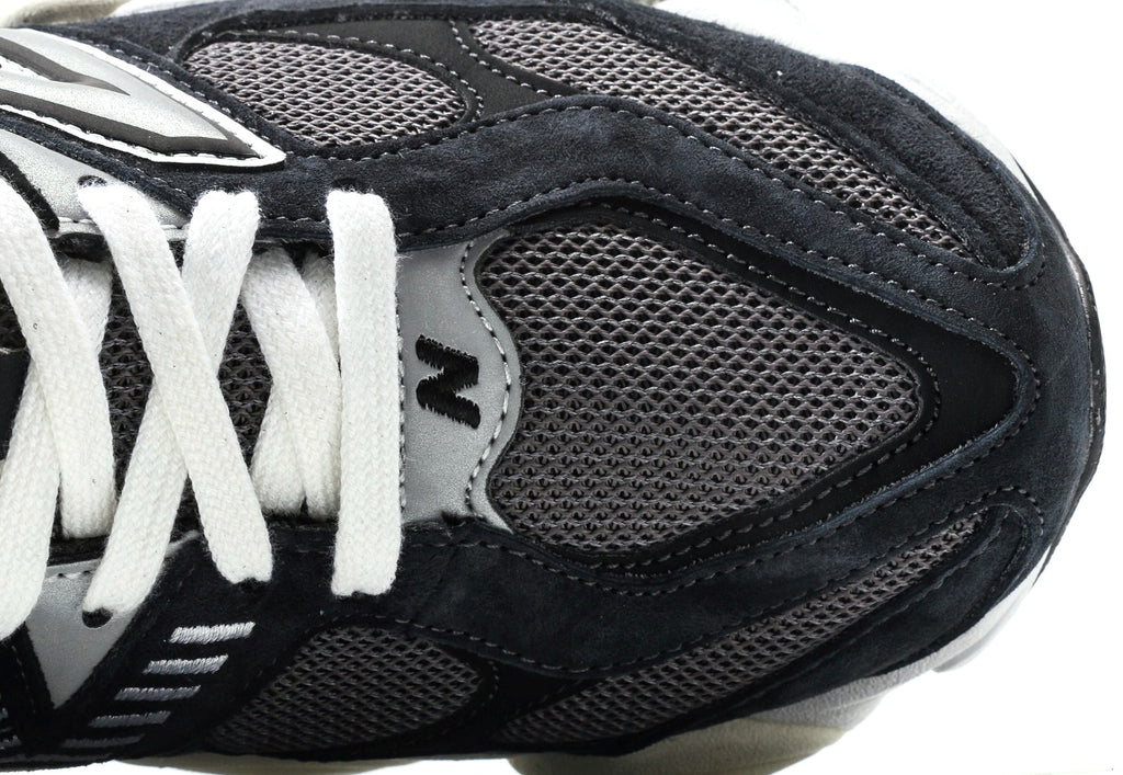 New Balance 9060 Charcoal