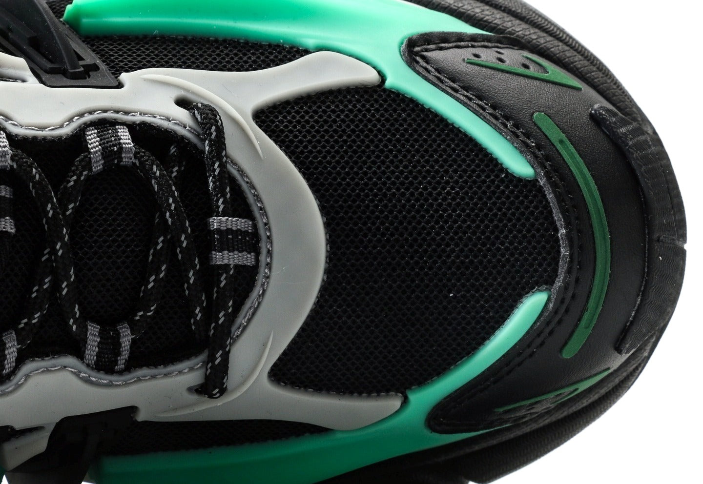 Pharrell Williams x adidas Adistar Jellyfish “Black Green”