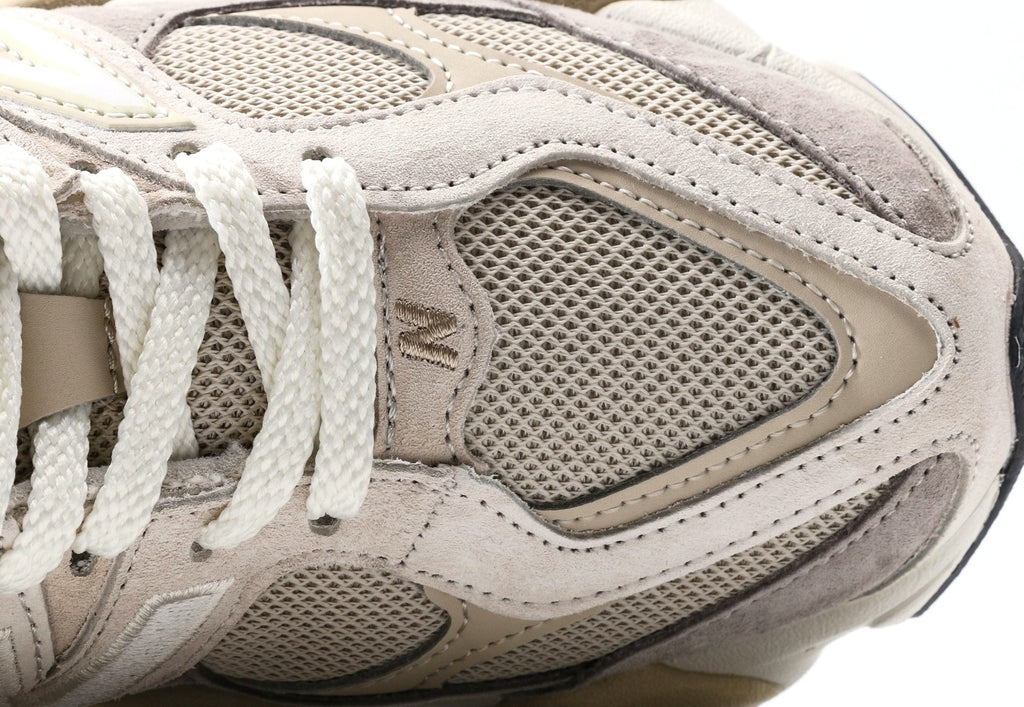 New Balance 9060 "Oatmeal"