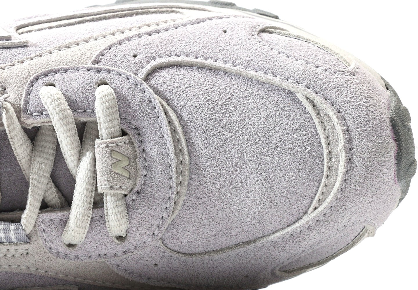 New Balance 204L Pearl Grey