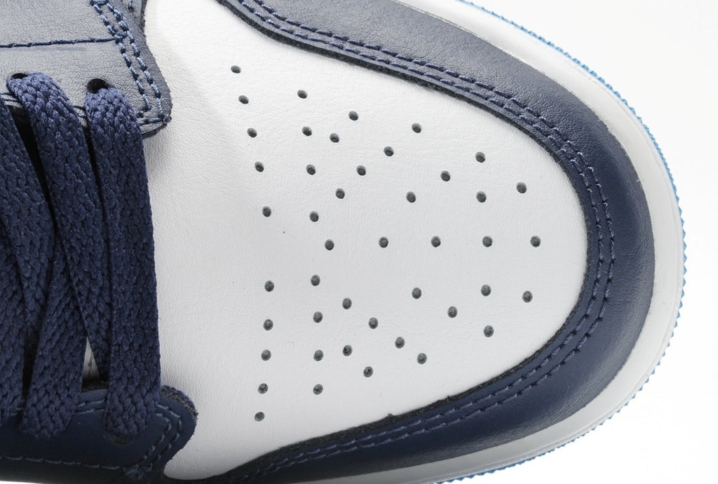 Air Jordan 1 Low "Midnight Navy/University Blue"