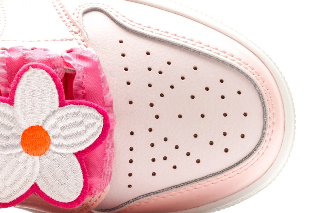 Air Jordan 1 Low SE Pink Bloom