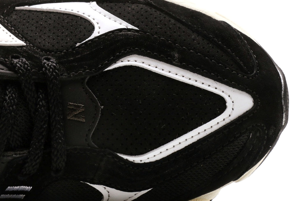 New Balance 9060 Black White