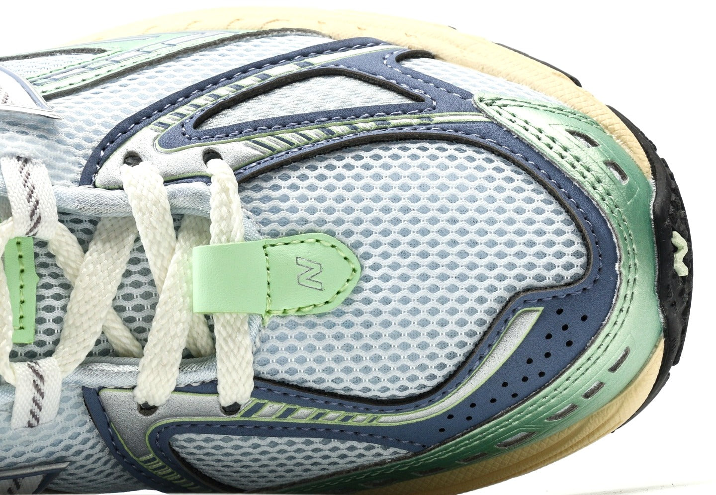 New Balance 1906R "Ice Blue Melon Water"