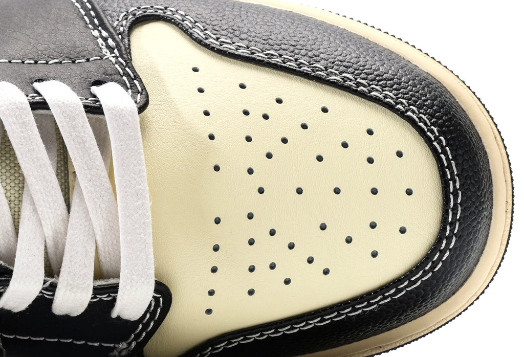 Air Jordan 1 Low SE "Coconut Milk Black"