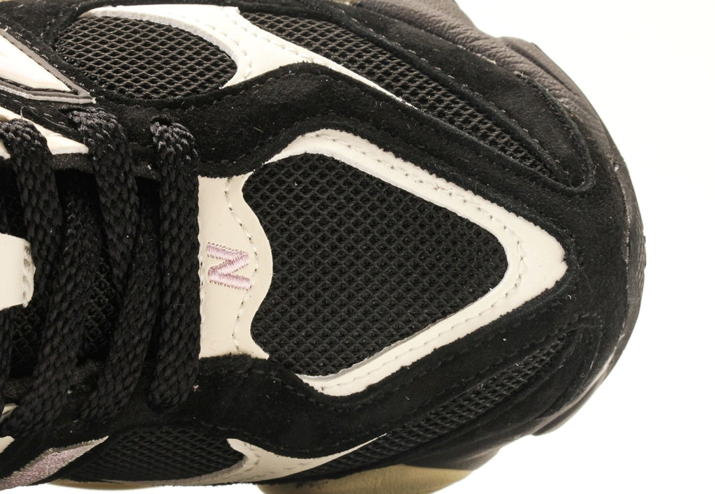 New Balance 9060 Black Pink