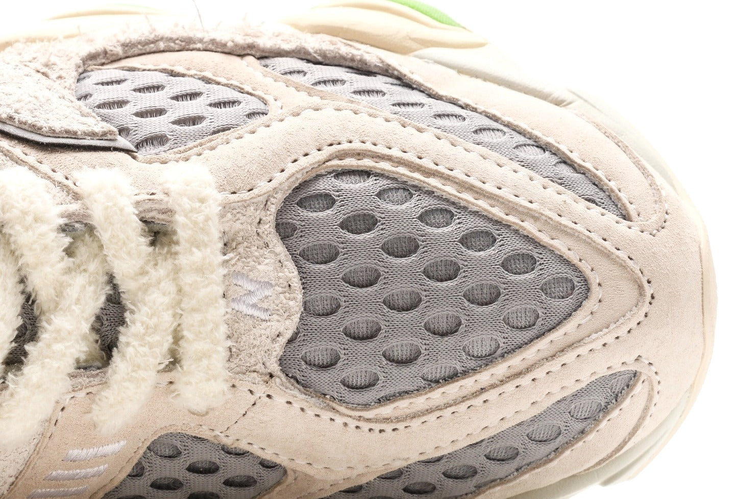 Bricks & Wood x New Balance 9060