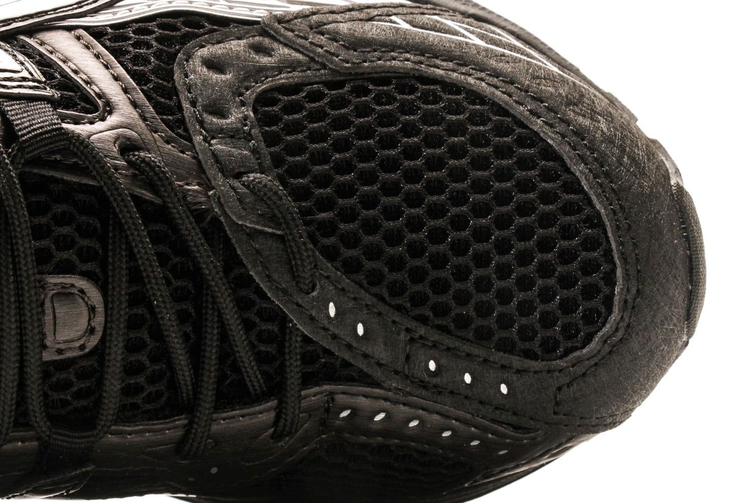 Gel Nimbus 10.1 "Black Pure Silver"