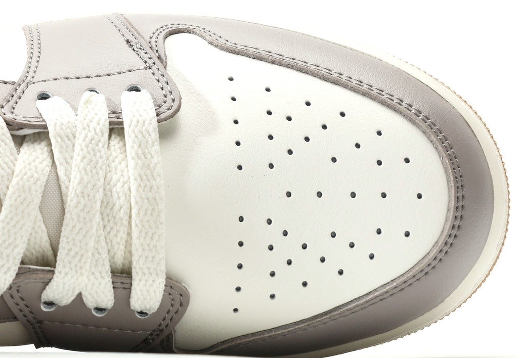 Air Jordan 1 Low Sail