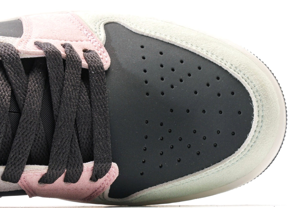 Air Jordan 1 Low Black Pastels