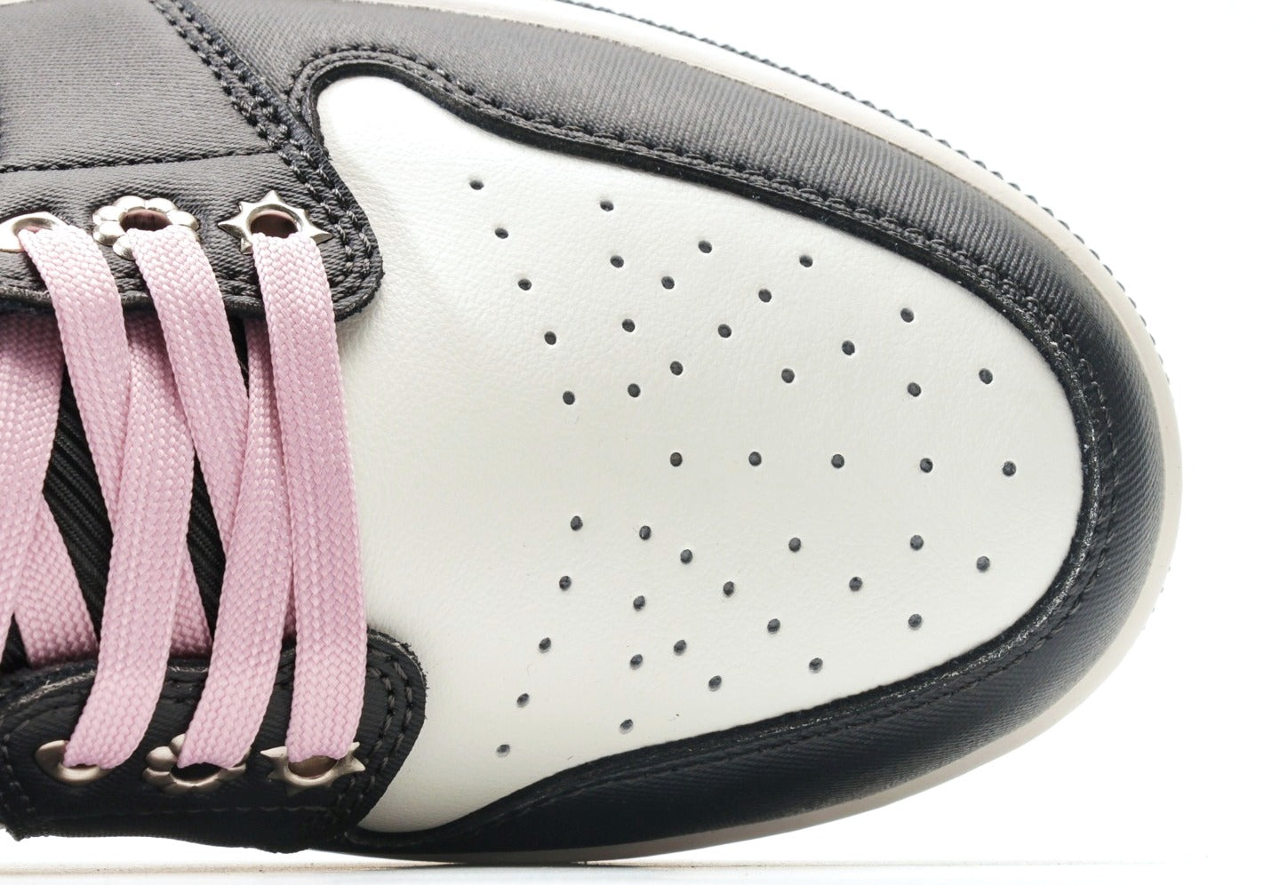 Air Jordan 1 Low SE "Black Iced Carmine Iron Grey"