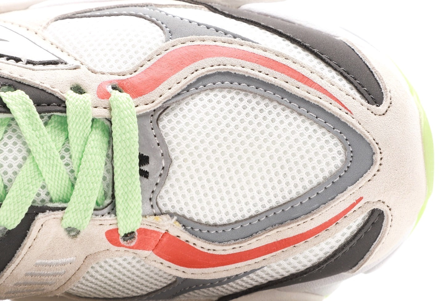 New Balance 9060 Glow