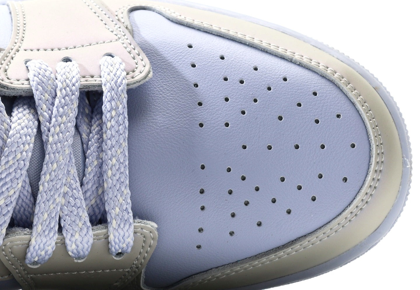 Air Jordan 1 Low "Pearlized"