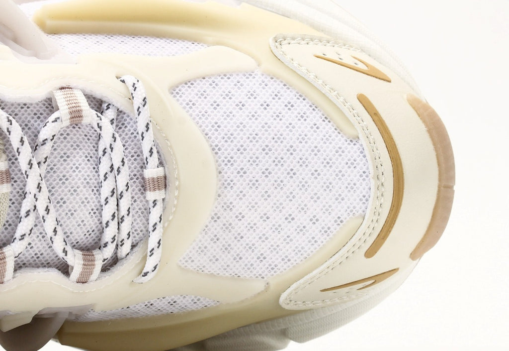 Pharrell Williams x adidas Adistar Jellyfish “Triple White”