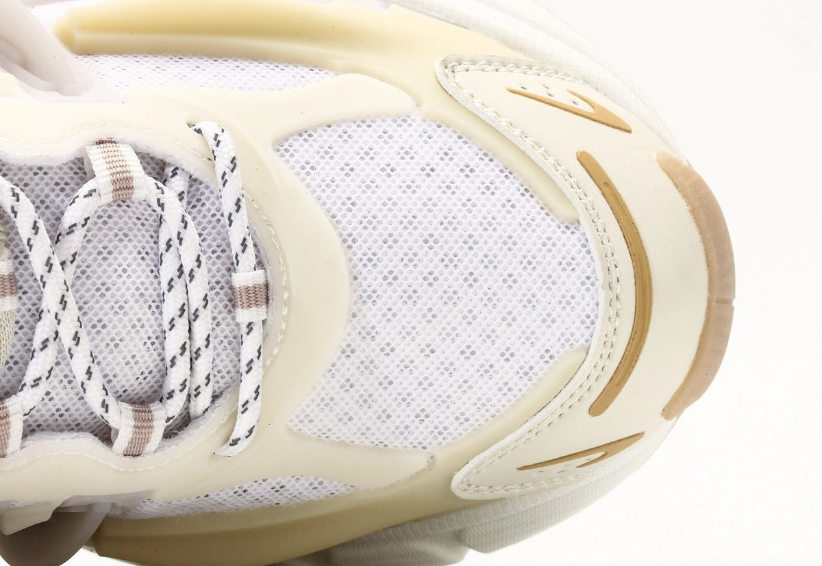 Pharrell Williams x adidas Adistar Jellyfish “Triple White”