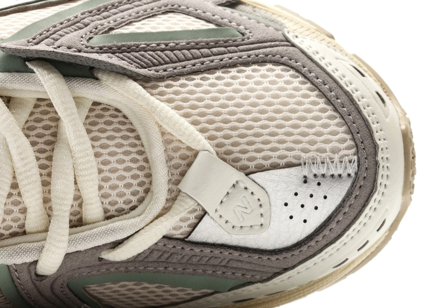 New Balance 1906 "Sea Salt"