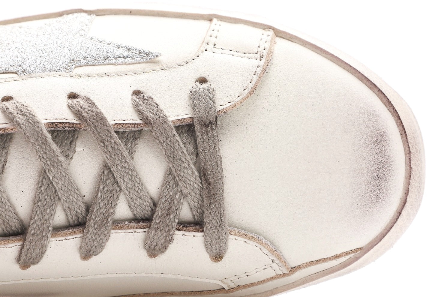 Golden Goose Super-Star