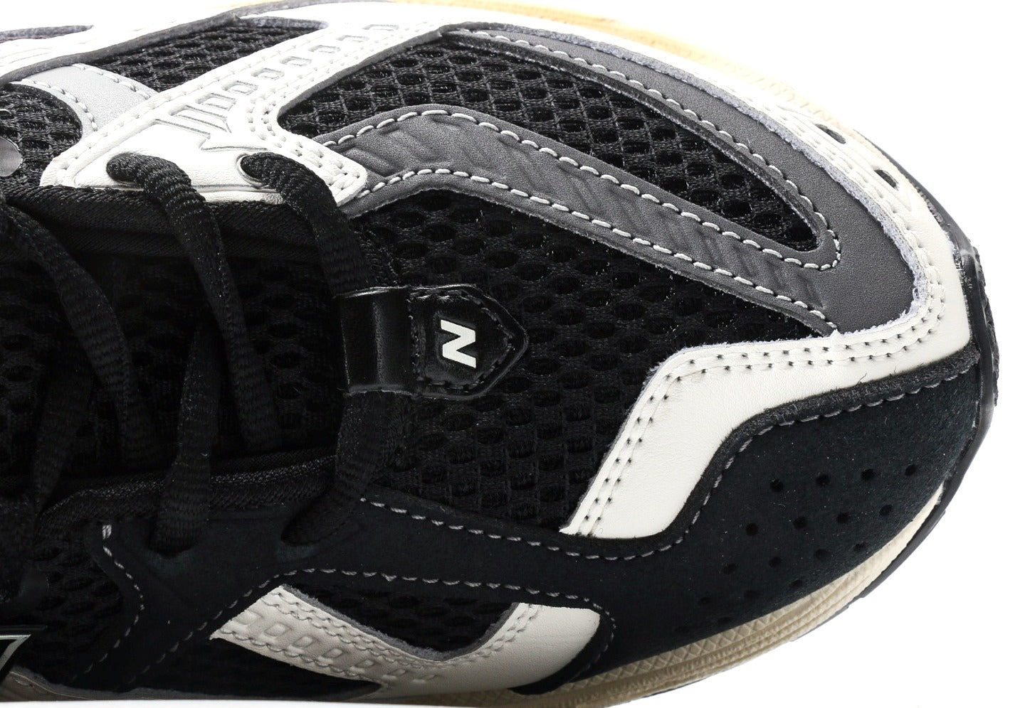 New Balance 1906U "Black Sea Salt Magnet"