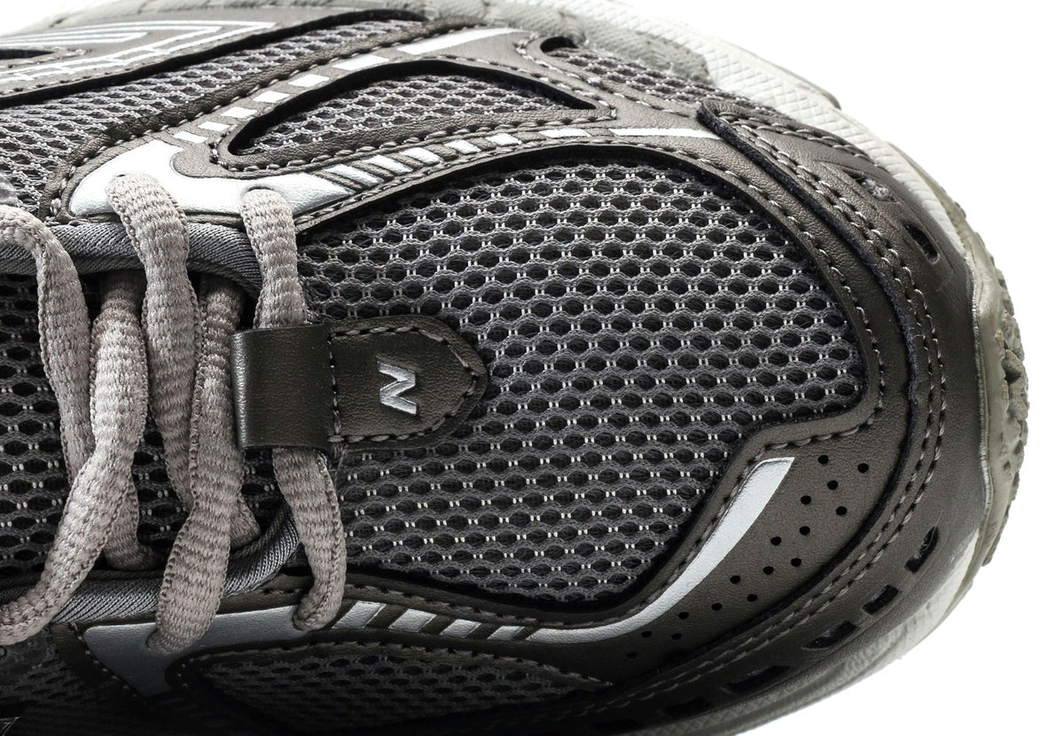 New Balance 1906 "Black Metallic"