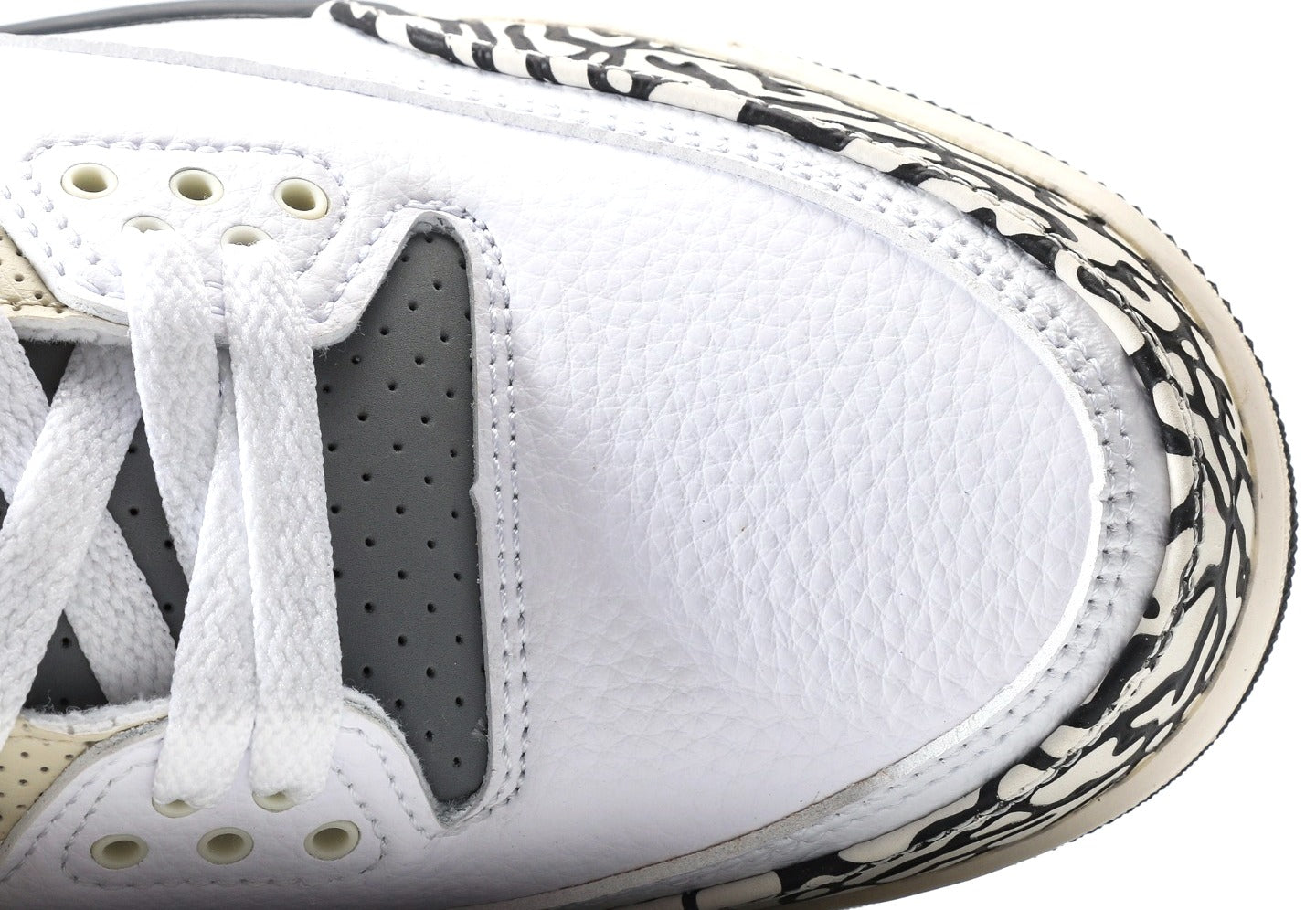Air Jordan 3 GS Hide N' Sneak