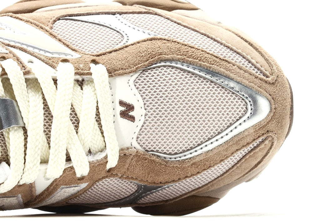 New Balance 9060 "Moonbeam Driftwood"