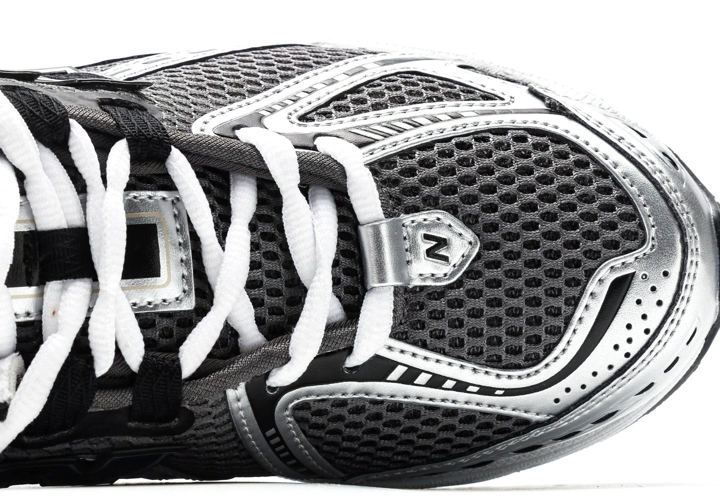 New Balance 1906R "Silver Metallic/Black/White"