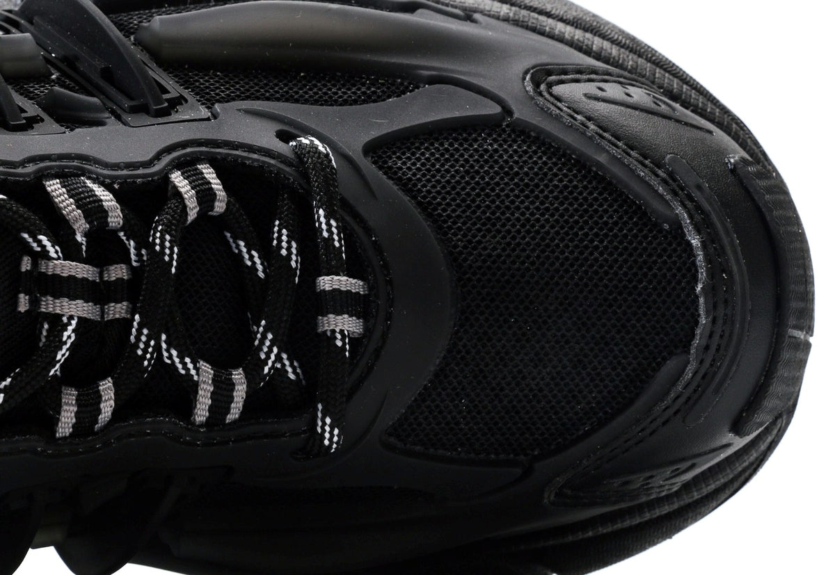 Pharrell Williams x adidas Adistar Jellyfish “Triple Black”