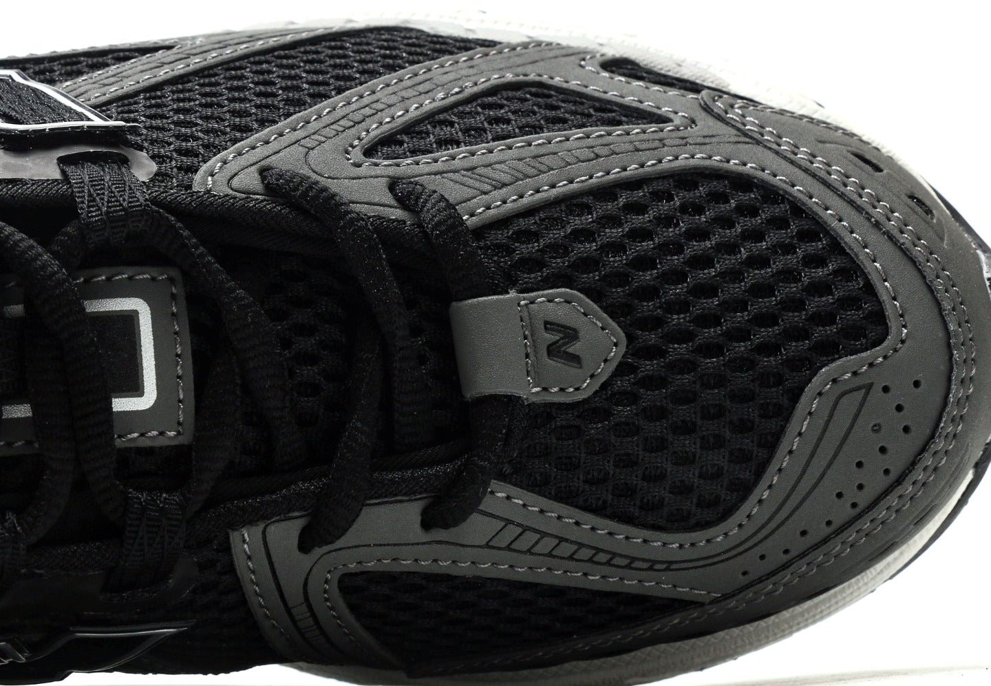 New Balance 1906R Black Castlerock