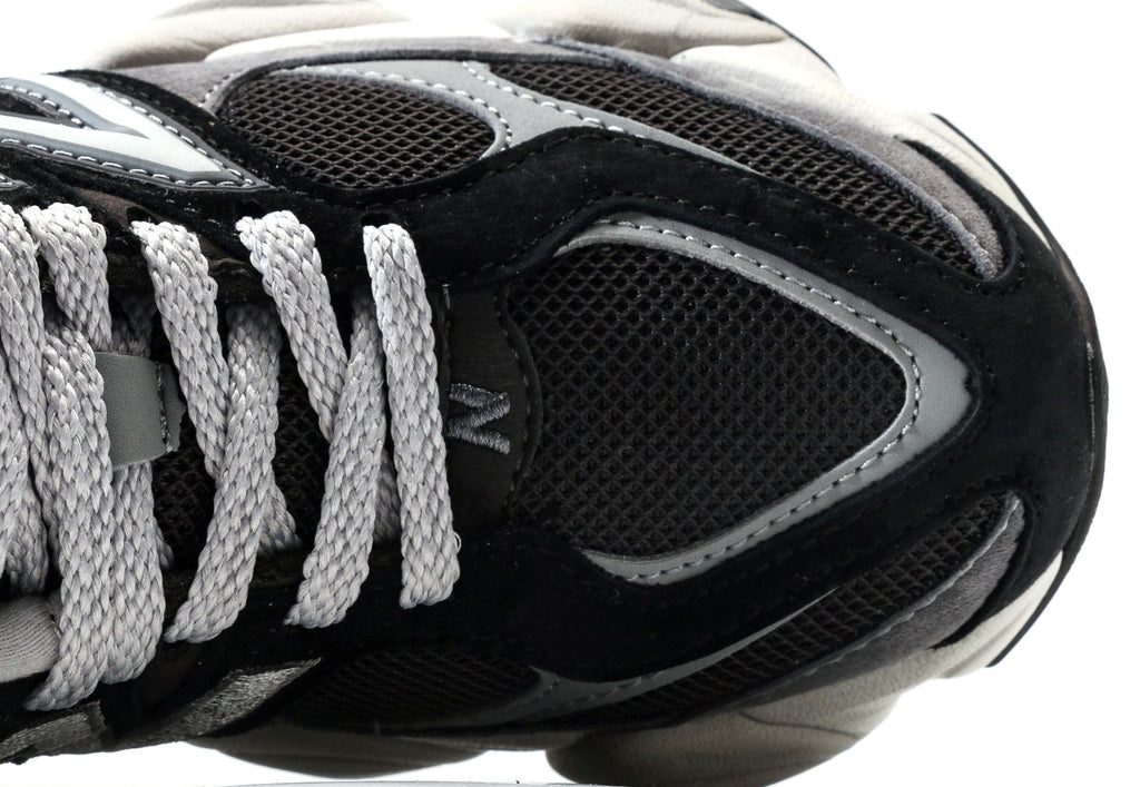 New Balance 9060 Black Grey