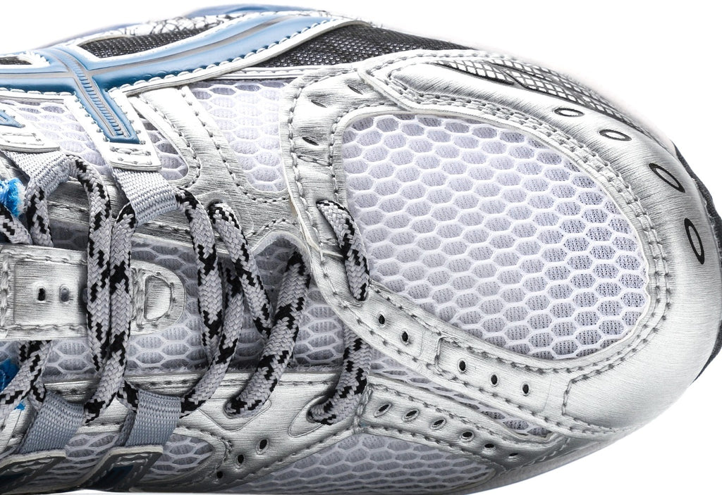Gel-Nimbus 10.1 White Directoire Blue