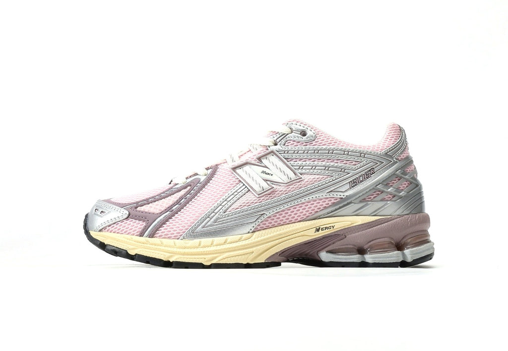 New Balance 1906R Silver/Pink