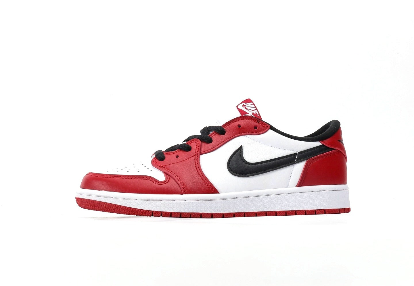 Air Jordan 1 Retro Low OG Chicago