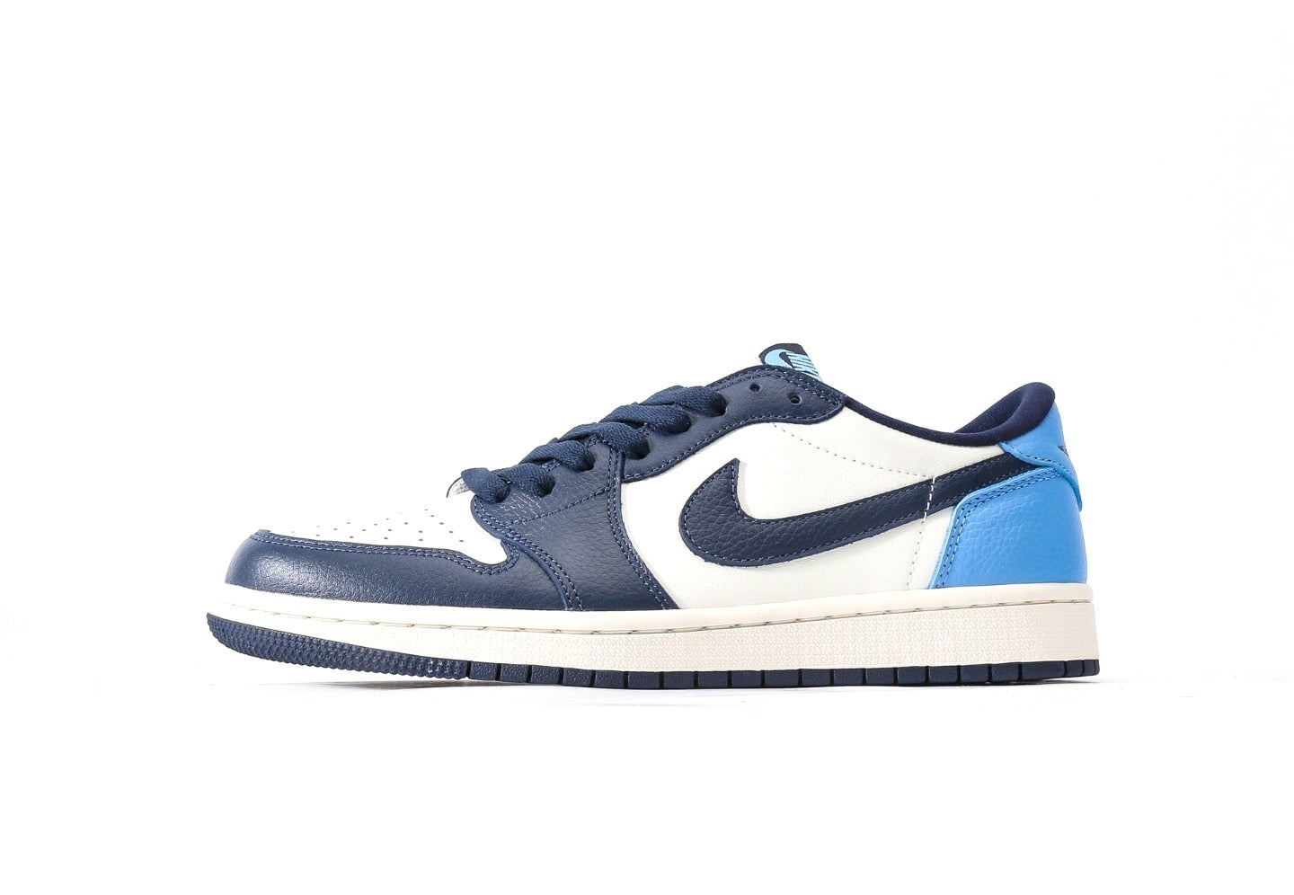 Air Jordan 1 Low OG Obsidian