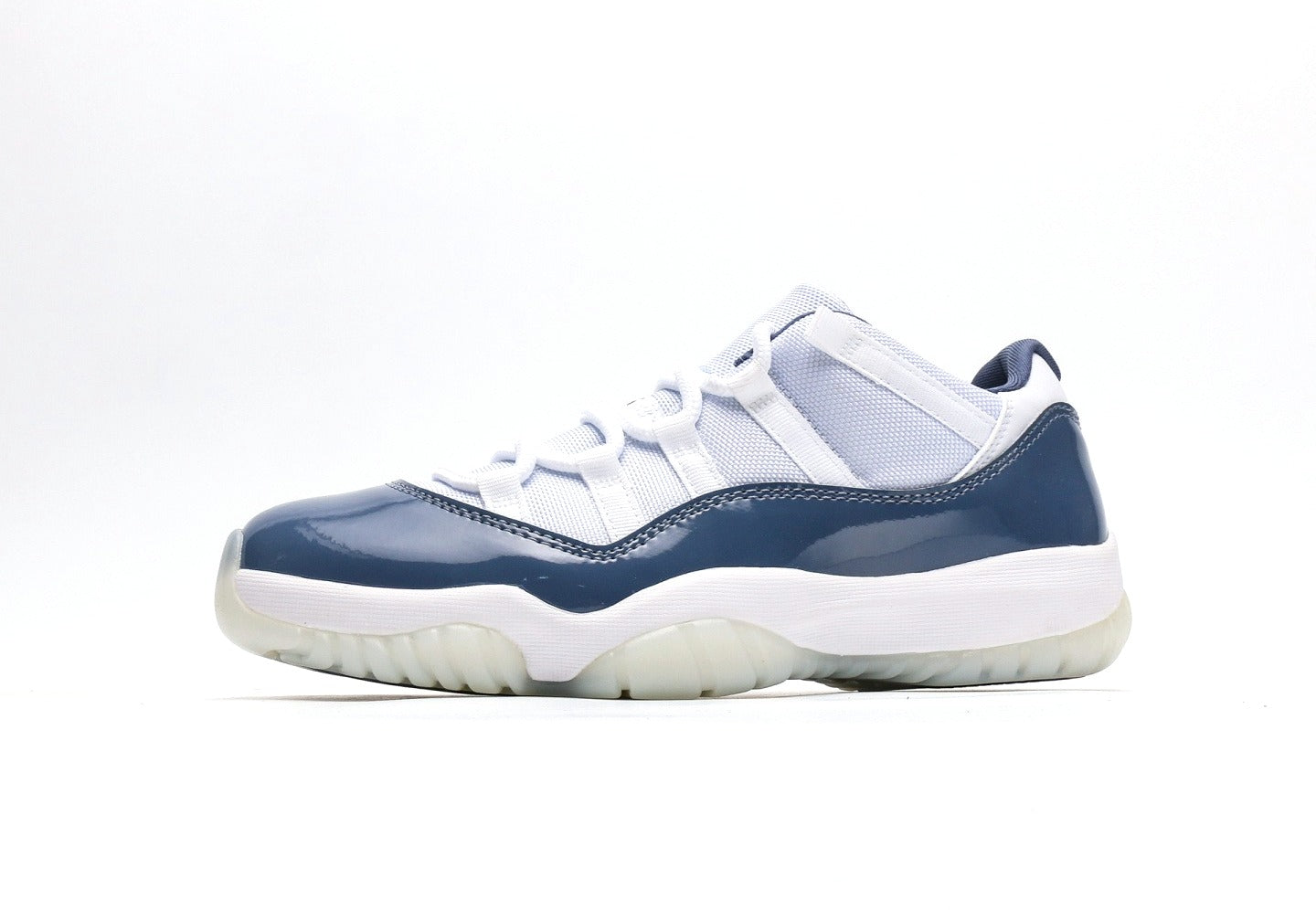 Air Jordan 11 Low “Diffused Blue” [PK GOD]