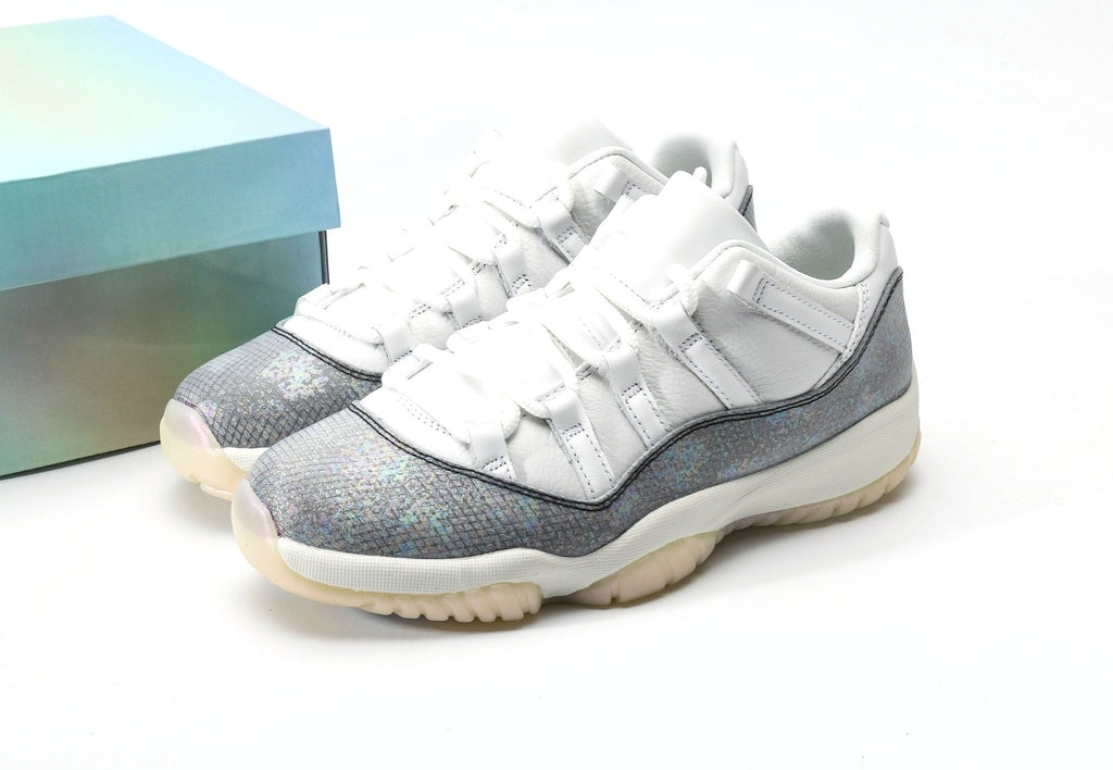 Air Jordan 11 Low CNY Year of the Snake [PK GOD]