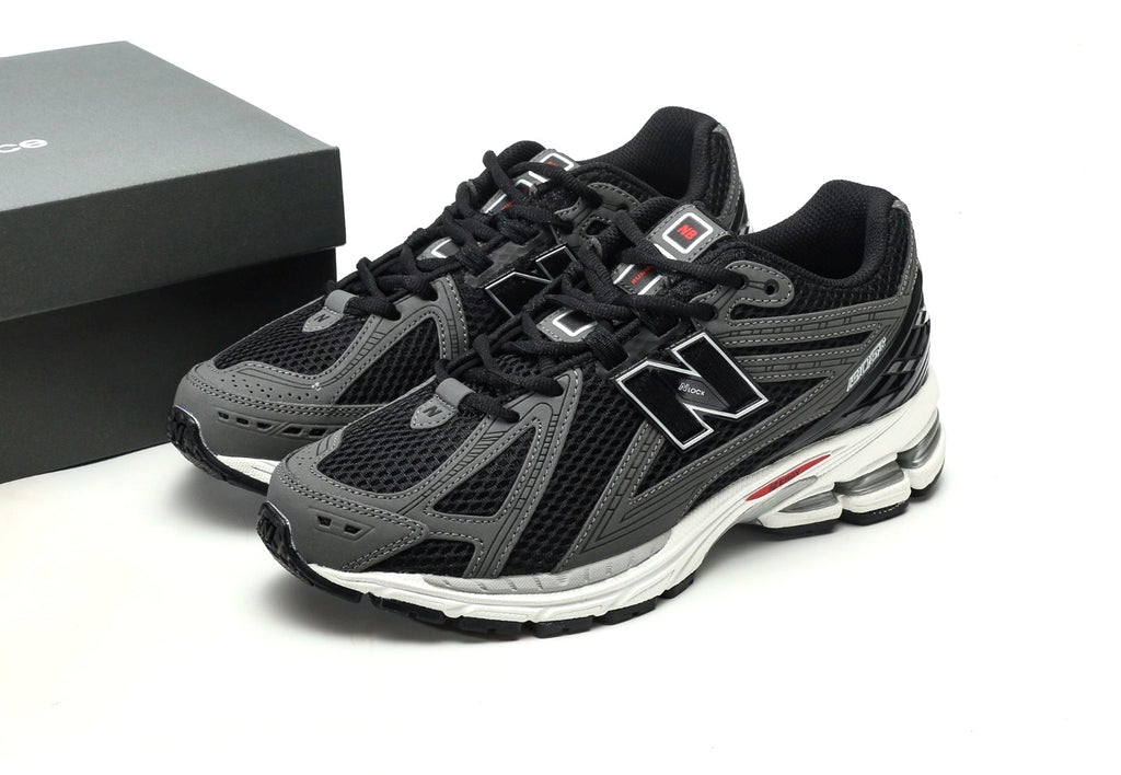 New Balance 1906R Black Castlerock