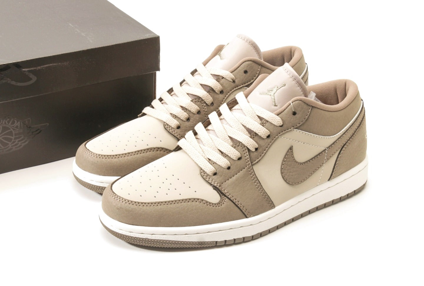Air Jordan 1 Low "Olive Grey"