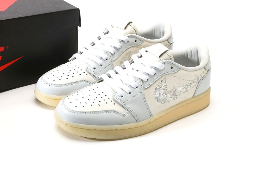 Air Jordan 1 Retro Low OG "Sail / Floral Swoosh"