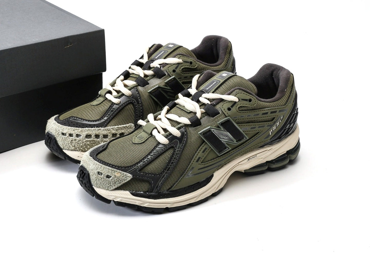 New Balance 1906R "Dark Olivine/Black Cement/Timberwolf"