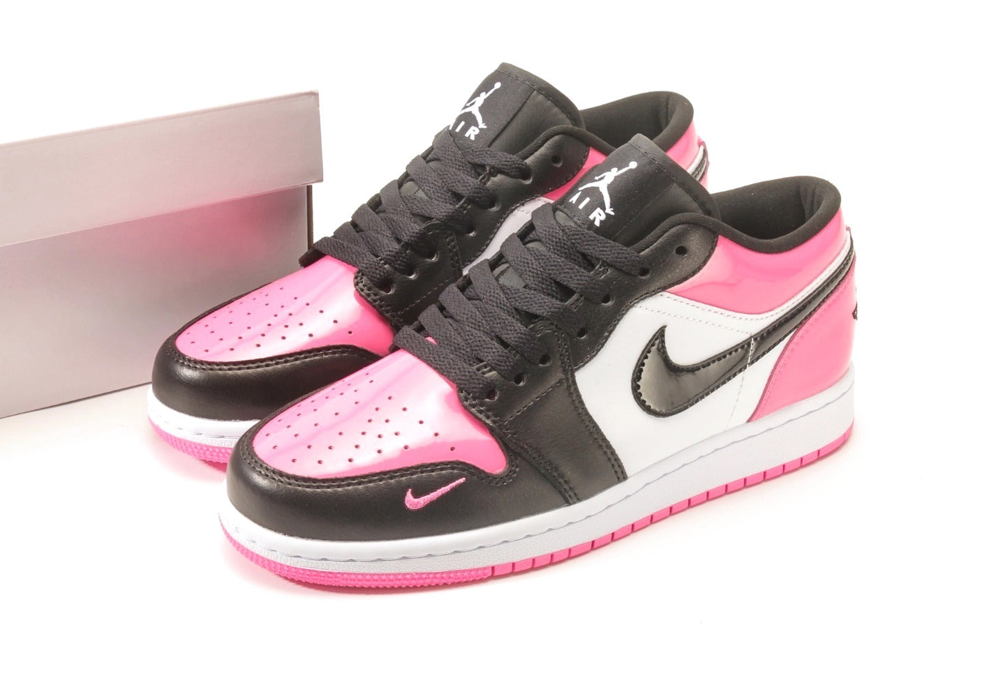 Air Jordan 1 Low Patent "Pinksicle"
