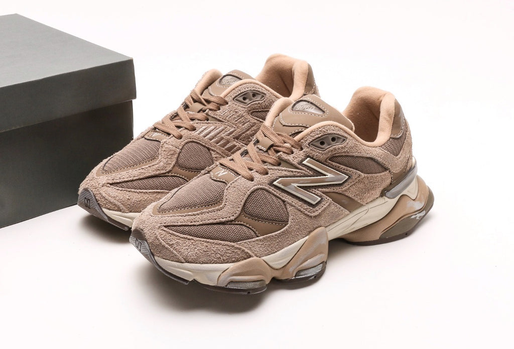 New Balance 9060 Mushroom