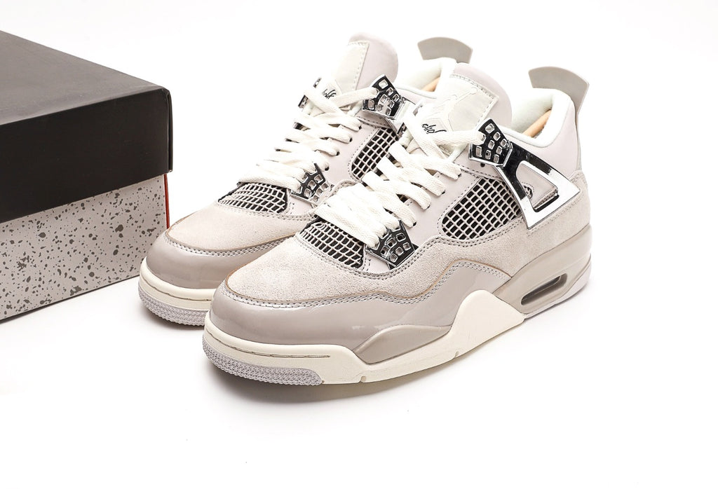 Air Jordan 4 "Frozen Moments"