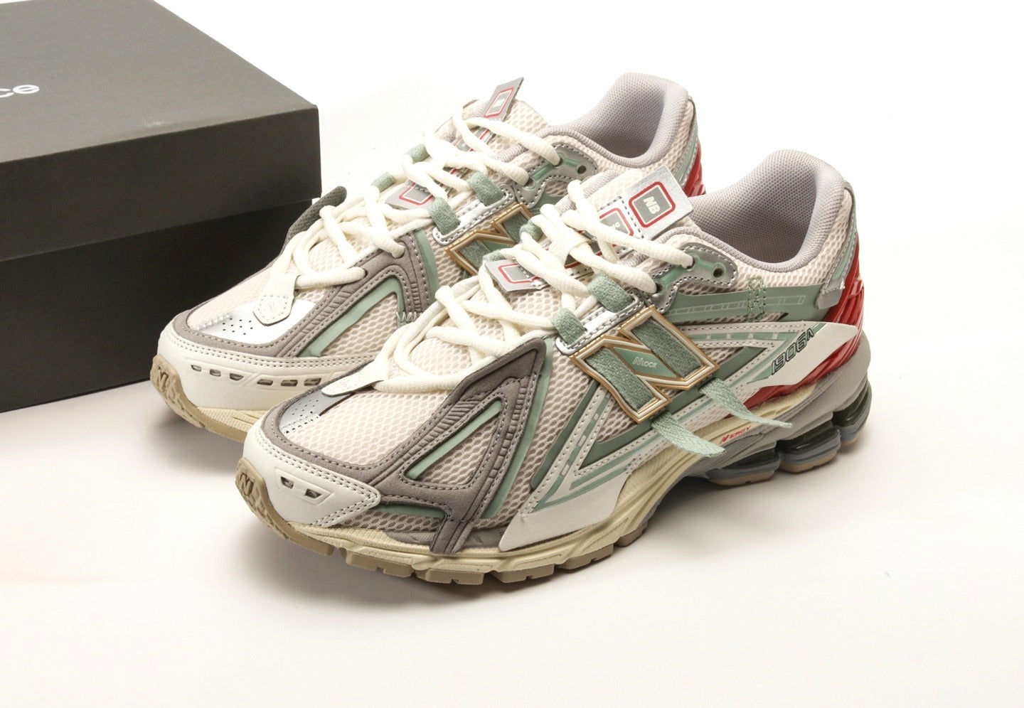 New Balance 1906 "Sea Salt"