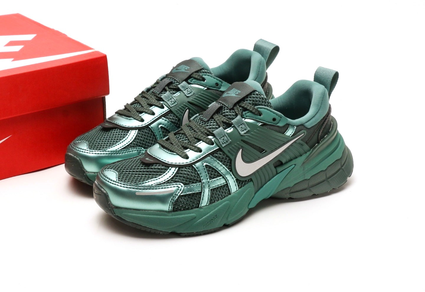 V2K Run "Bicoastal Vintage Green"