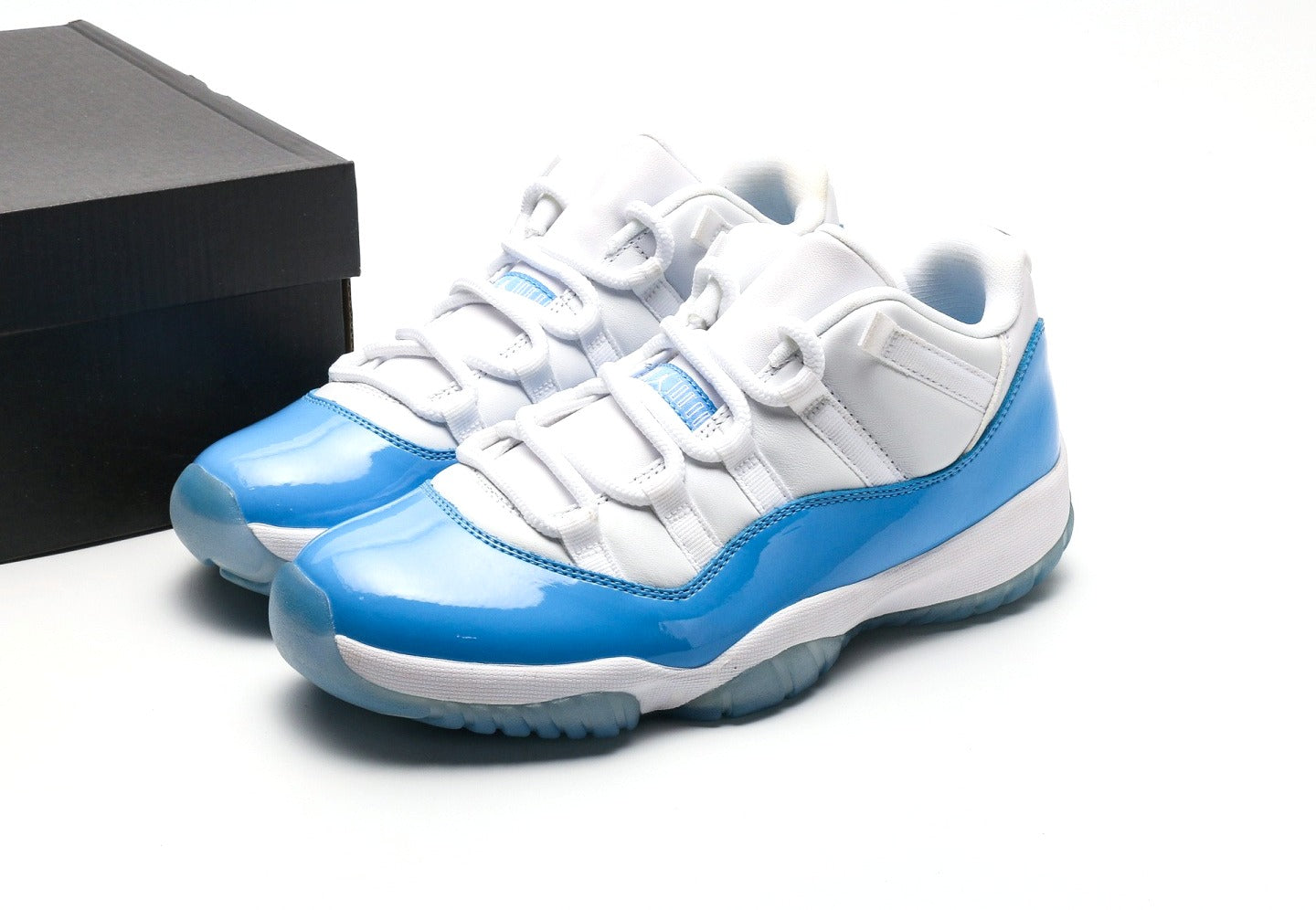 Air Jordan 11 Retro Low "UNC" [PK GOD]
