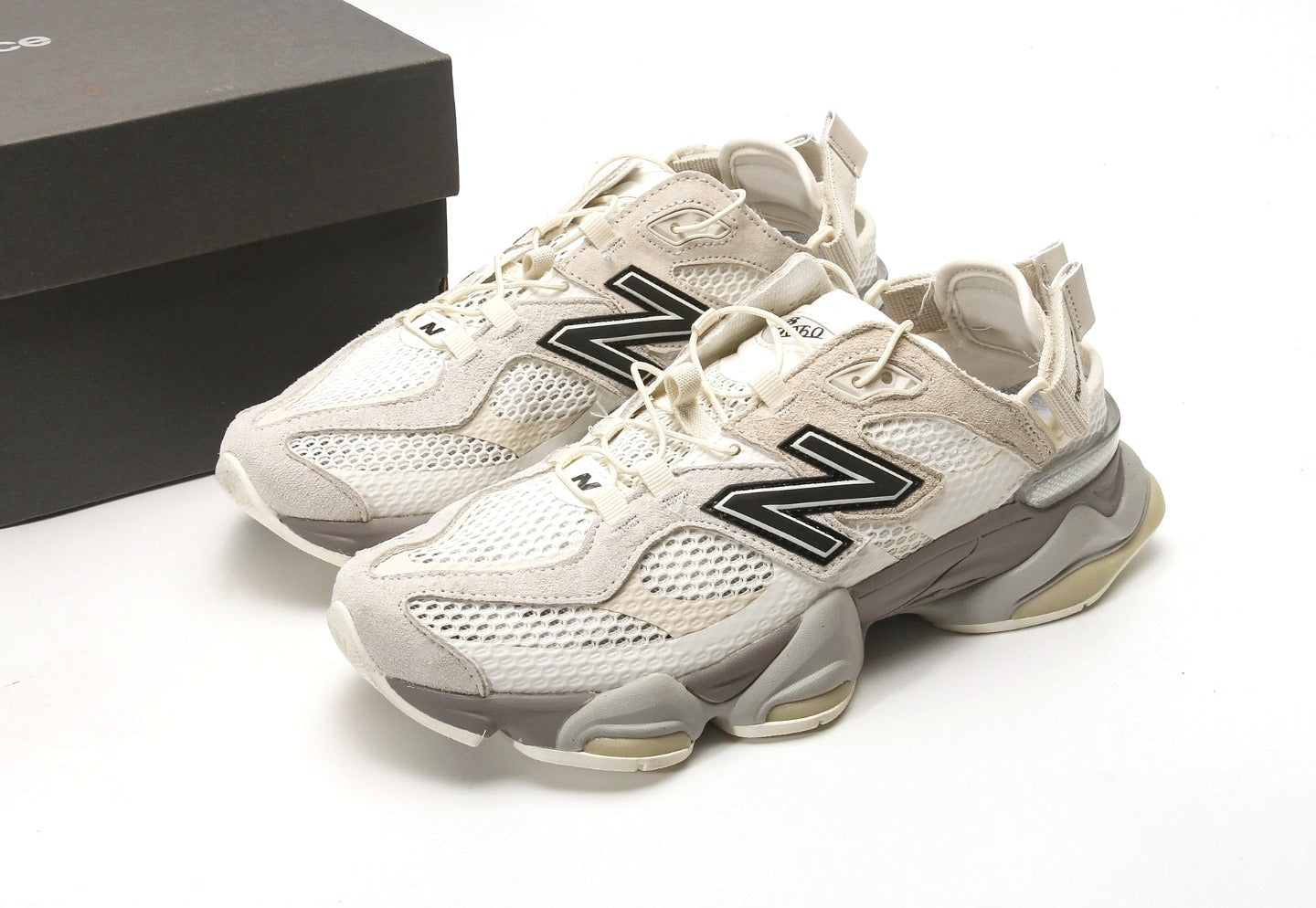 New Balance 9060 Summer Off White Mauve
