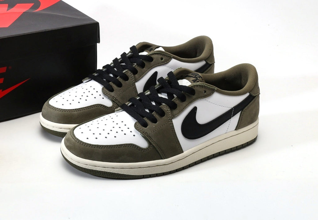 Air Jordan 1 Low OG Medium Olive