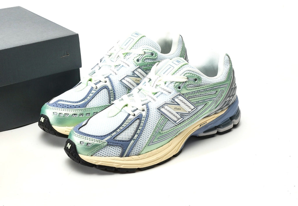 New Balance 1906R "Ice Blue Melon Water"