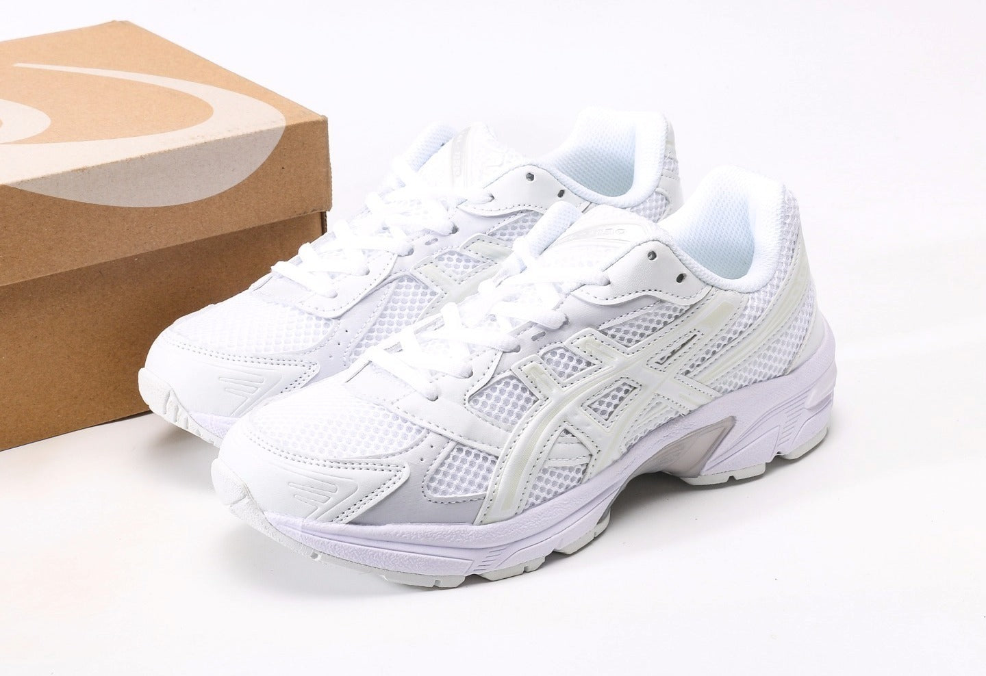 Gel-1130 White Polar Shade